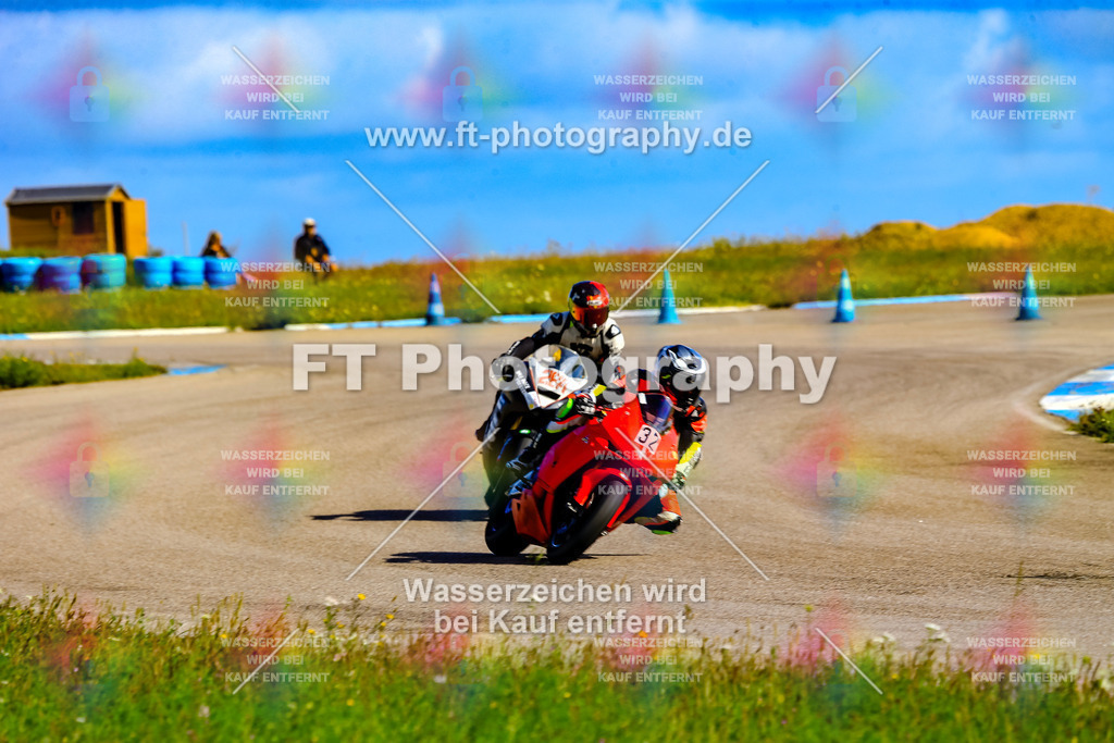 032-5185 | Hier findet Ihr Bilder von Touristenfahrten auf der Nürburgring Nordschleife oder von anderen Veranstaltungen die ich besucht habe. Viel Spass beim Durch Schauen 