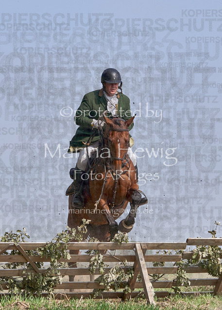 09-23 Jagd Perdöl_MCH0079_Marina Hewig | Fotografie, FotoArt, PferdesportArt, Pferdesportfotografie, Landschaftsfotografie, Reisefotografie, Reise, Pferde - Realisiert mit Pictrs.com