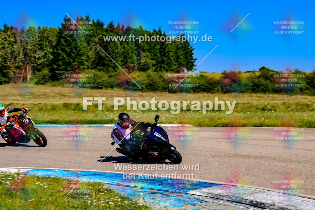 003-2916 | Hier findet Ihr Bilder von Touristenfahrten auf der Nürburgring Nordschleife oder von anderen Veranstaltungen die ich besucht habe. Viel Spass beim Durch Schauen 