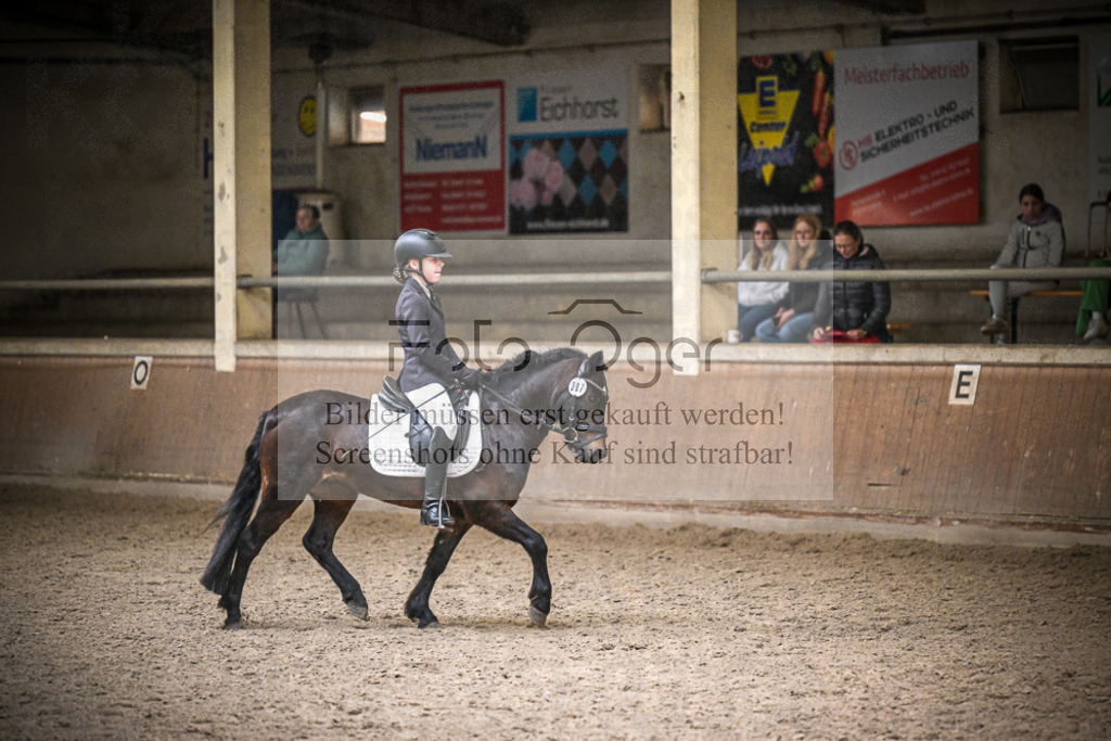 DOS_1773 | Entdecke hochwertige Reitturnierfotos von Foto Oger. Professionell, emotional und authentisch – jetzt Lieblingsmomente im Shop bestellen.Deutschlandweite Turnierfotografie. - Realisiert mit Pictrs.com