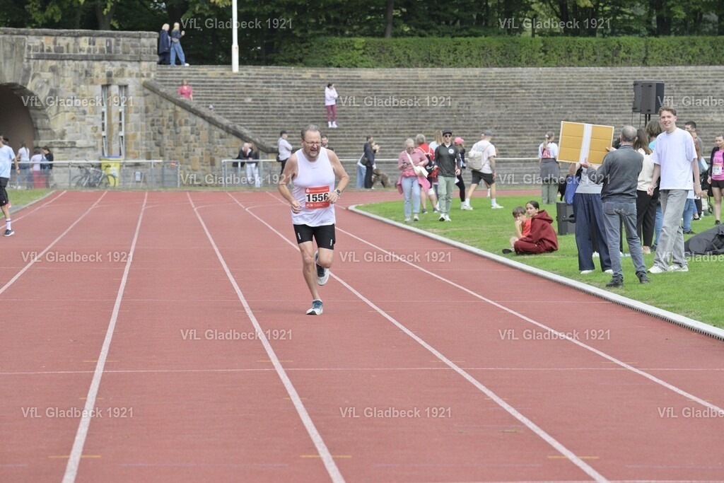 2026-08-23_Sparkassenlauf_HM_Peter_01213 | Die Fotografen - Realisiert mit Pictrs.com