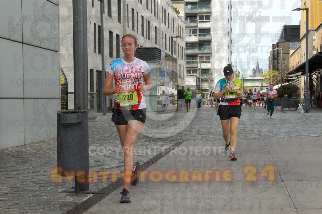 250920_1331_EV4_5900 | Sportfotografie im Rhein-Sieg Kreis, Köln, Bonn, NRW, Rheinland Pfalz, Hessen, etc. Unser Tätigkeitsfeld umfasst den Laufsport vom Volkslauf über den Marathon, Duathlon, Triathon bis zum Ultralauf wie Kölnpfad Ultra oder Schindertrail.