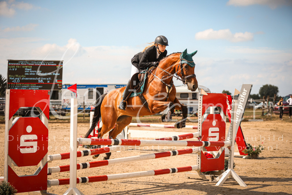 24.FrSpA00089 | Leoni Ertmer Photography - Realisiert mit Pictrs.com