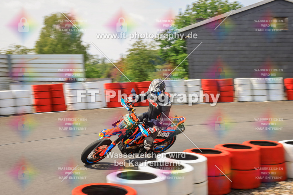 _DSK2765 | Hier findet Ihr Bilder von Touristenfahrten auf der Nürburgring Nordschleife oder von anderen Veranstaltungen die ich besucht habe. Viel Spass beim Durch Schauen 