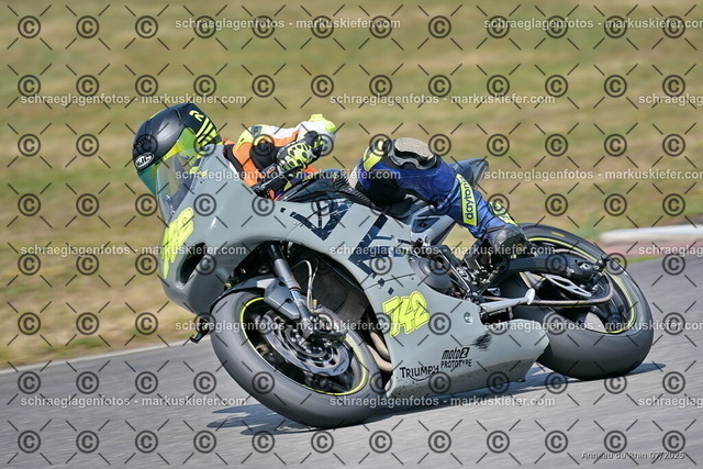 25bt04-1768 | markuskiefer.com - Realisiert mit Pictrs.com
