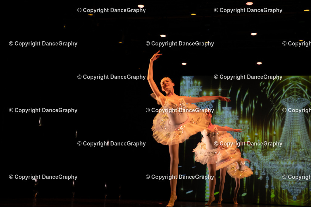 GPHY5316 | DanceGraphy - Realisiert mit Pictrs.com