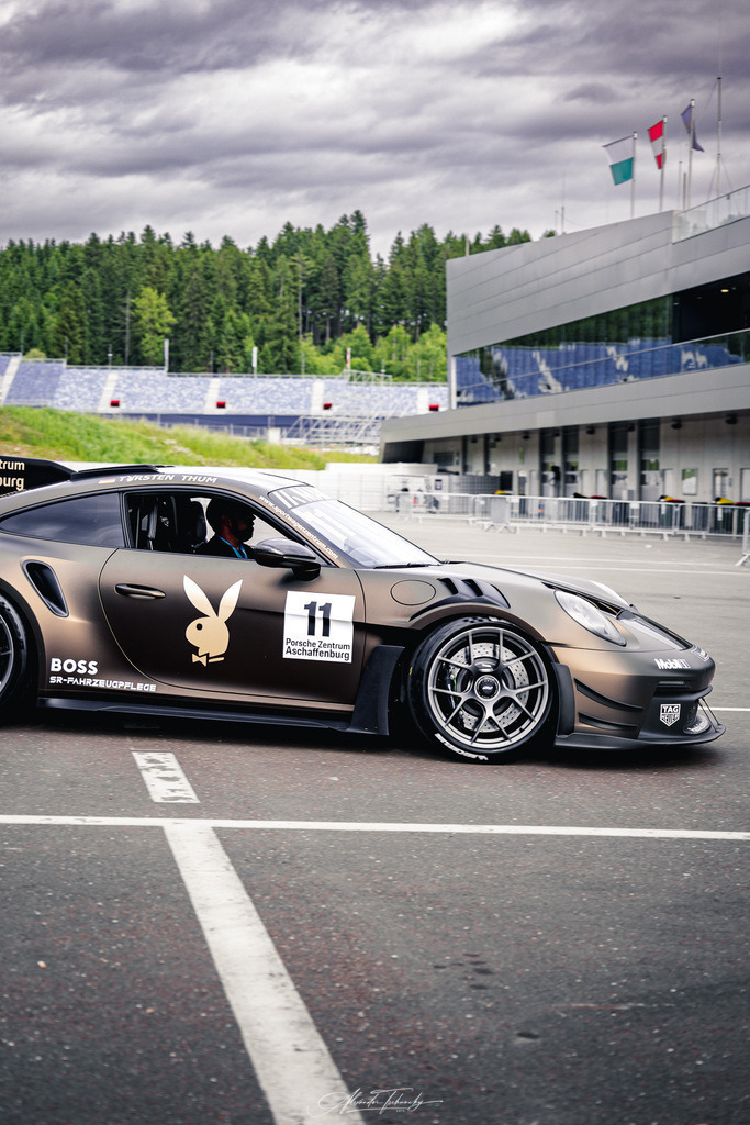 Red Bull Ring 2025 | Entdecken Sie die faszinierende Welt von Alexander Tschuncky Arts: Kreative Fotografie, atemberaubende Automobilkunst und hochwertiger Bilderdruck. Lassen Sie sich inspirieren! - Realisiert mit Pictrs.com