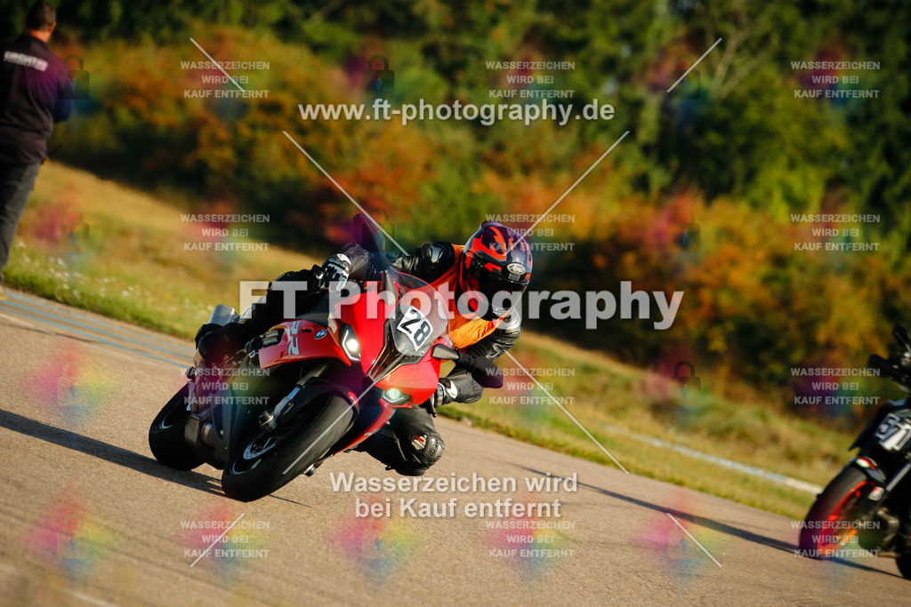 _MOT5633 | Hier findet Ihr Bilder von Touristenfahrten auf der Nürburgring Nordschleife oder von anderen Veranstaltungen die ich besucht habe. Viel Spass beim Durch Schauen 