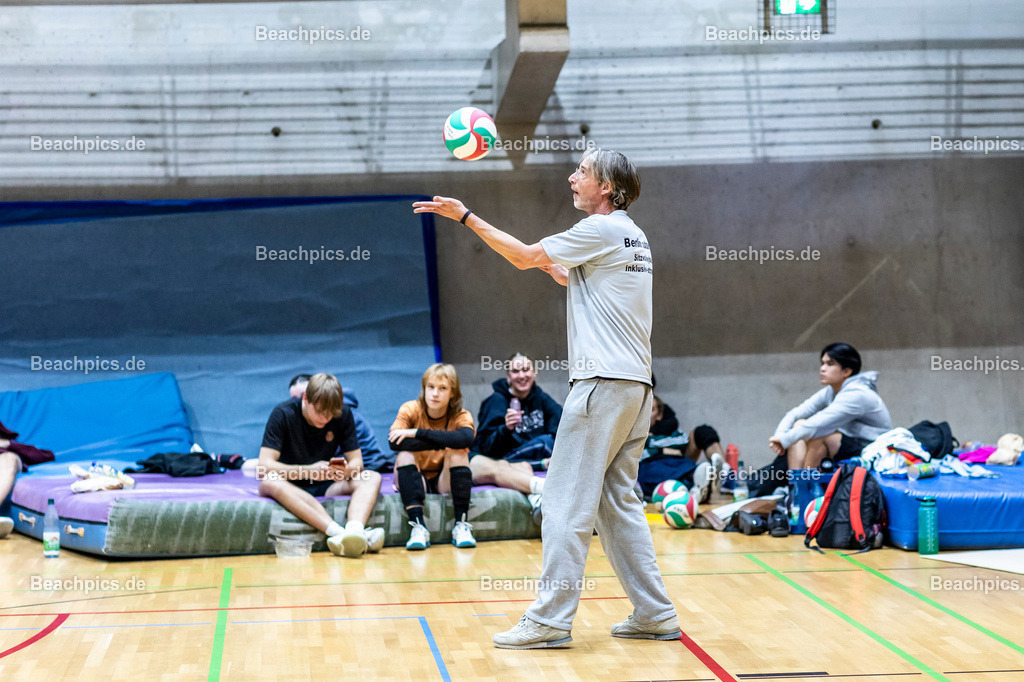 2024-00111471-3-Icke-Cup-Berlin |  16.11.2024; Berlin Foto: Gerold Rebsch - www.beachpics.de