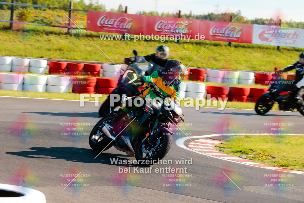 Moto-TeamOBK-21072 | Hier findet Ihr Bilder von Touristenfahrten auf der Nürburgring Nordschleife oder von anderen Veranstaltungen die ich besucht habe. Viel Spass beim Durch Schauen 