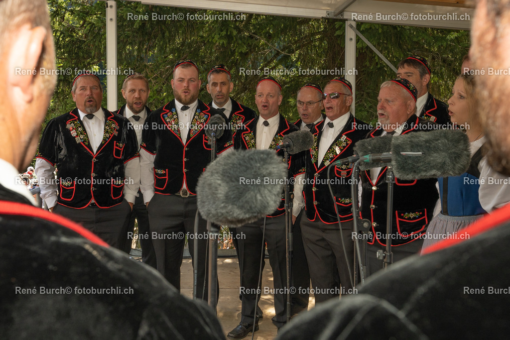 DSC07066 | René Burch leidenschaftlicher Fotograf aus Kerns in Obwalden.  Hier finden sie Sport, Landschaft und Natur Fotografie.
 - Realisiert mit Pictrs.com
