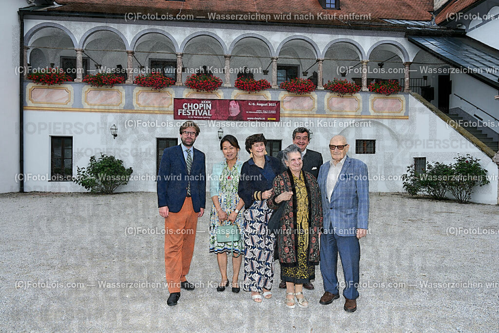 ALP9486_Foederation_Chopin-Gesellschaften_TeilnehmerInnen | (C)FotoLois.com, Alois Spandl, Föderation der internationalen Chopin-Gesellschafen (deren gibt es weltweit 34) - Zusammentreffen und Sitzung im Vorfeld des XXXIX. Chopinfestivals in der Kartause Gaming und Rahmenprogramm - Ausflug mit dem Bus zum Lunzer See und nach Lackenhof, gemeinsames Abendessen, Do 3. August 2023.