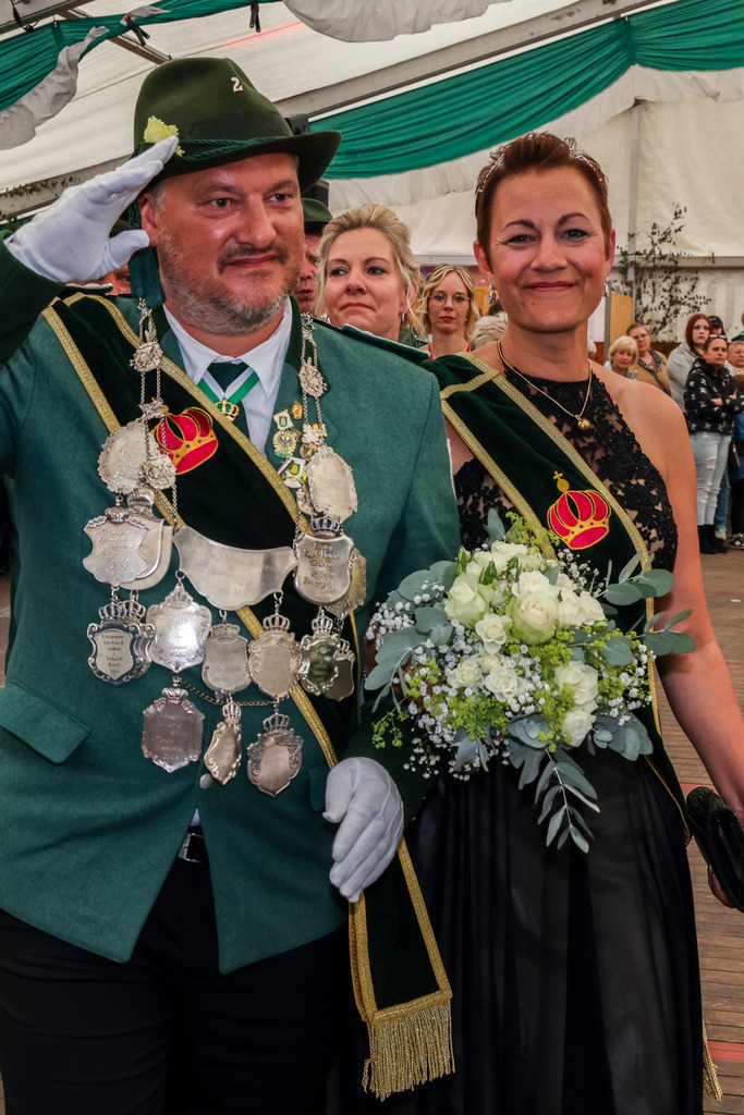 top-top.de 240527-049 | Foto, Video, Fotografie, Videografie, Fotobox, DJ, Discjockey, Musik, Musikbox, Veranstaltung, Photobooth, Amazon, Ebay, Buchtipp, Bestseller, Autor, Verlag, Buch, Wesel, Hamminkeln, NRW, Dinslaken, Rees, Drohne, Hochzeit, Party, Fotobox, Wesel, Fotograf