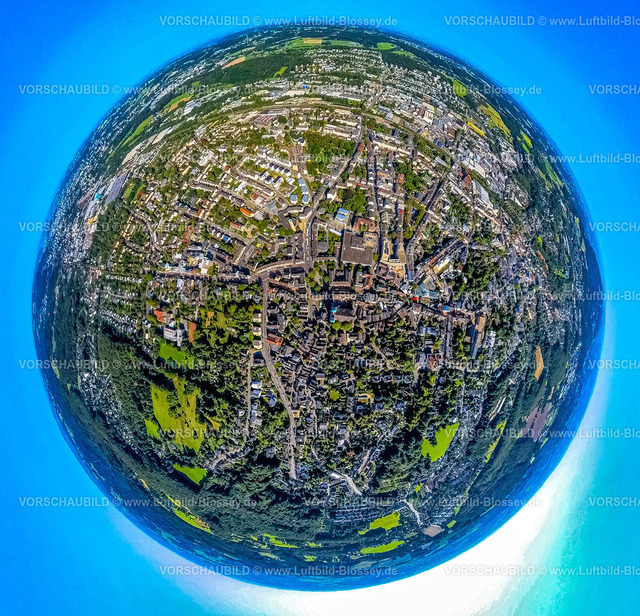 Schwelm240890758Marktplatz | Luftbild, City Innenstadt, Altmarkt Marktplatz und evang. Christuskirche, Erdkugel, Fisheye Aufnahme, Fischaugen Aufnahme, 360 Grad Aufnahme, tiny world, little planet, fisheye Bild, , Schwelm, Ruhrgebiet, Nordrhein-Westfalen, Deutschland