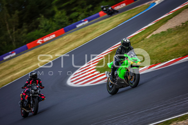 0539-240805_MM-001_539 | Deine Full-Service-Agentur für ✔️Videoproduktionen und ✔️Motorsportfotografie Jetzt Angebot anfragen!