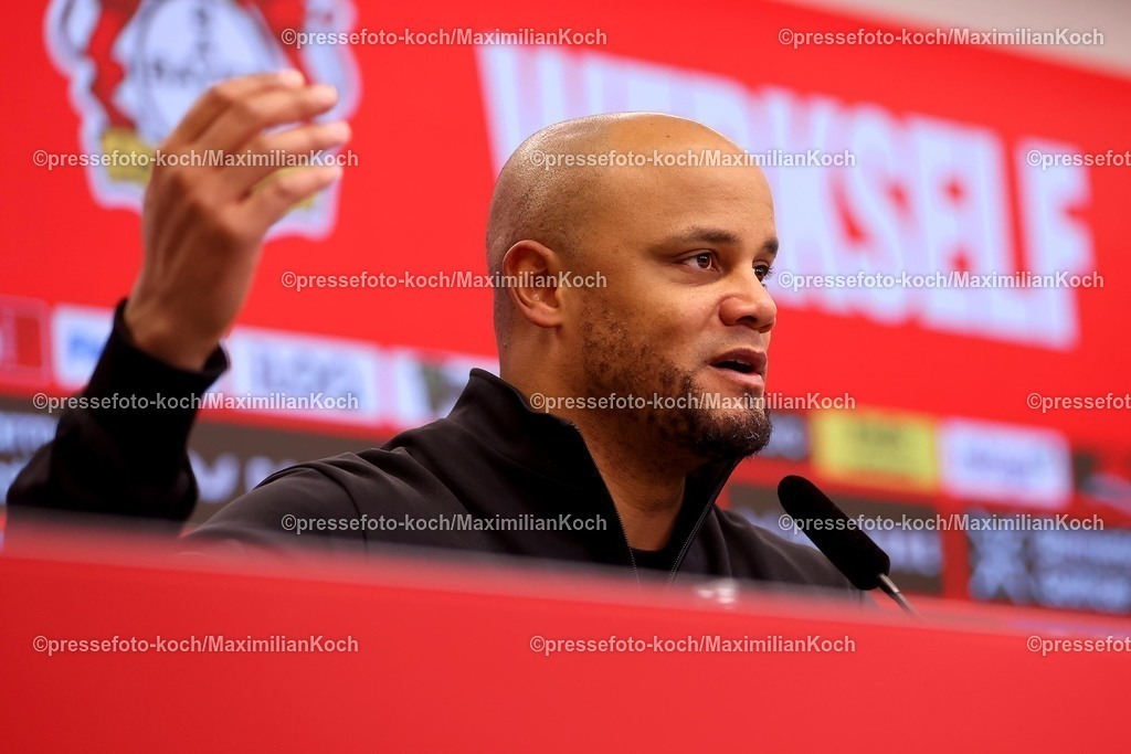 Lev15022501119 | 15.02.2025, Fußball, Bayer 04 Leverkusen - FC Bayern München, 1. Fußball Bundesliga, 22. Spieltag, BayArena, Saison 2024 2025: Pressekonferenz mit den Trainern nach dem Spiel - Trainer Vincent Kompany (Cheftrainer FC Bayern)  DFB regulations prohibit any use of photographs as image sequences and or quasi-video.