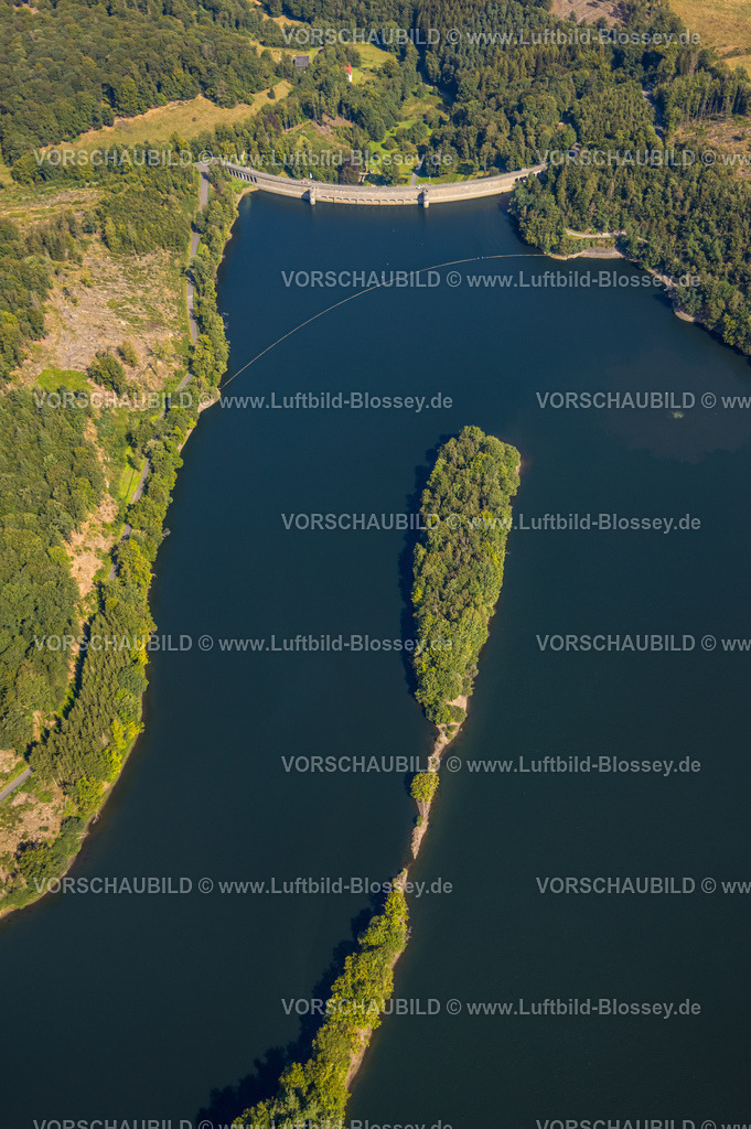 Ennepetal240814673 | Luftbild, Ennepetalsperre mit Staumauer und waldiger Insel, Stadtgrenze Ennepetal, Boßel, Breckerfeld, Ruhrgebiet, Nordrhein-Westfalen, Deutschland