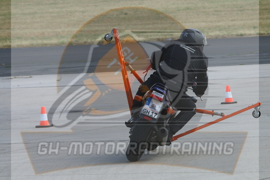 IMG_3439 | gh-motorradtraining-foto.de - Realisiert mit Pictrs.com
