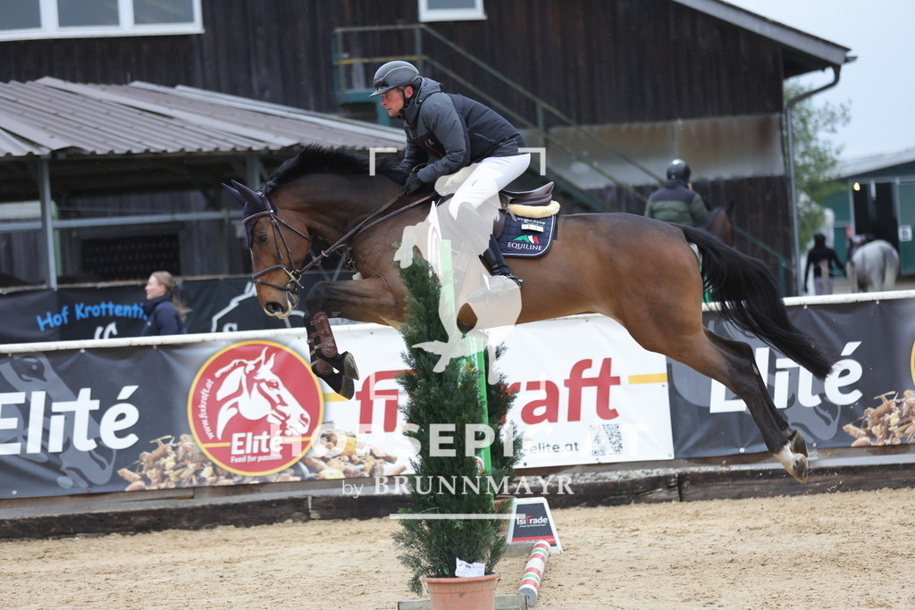 0P6A6727 | Willkommen bei Brunnmayr - Design & Fotografie – Ihrem Spezialisten für Reitturniere und Pferdeveranstaltungen in Oberösterreich, Salzburg und Bayern! Seit über 17 Jahren sind wir leidenschaftlich dabei.