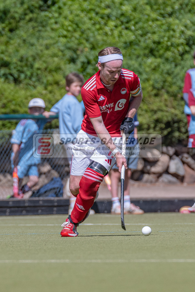 SM_20250511-D85_0443 | 1.Bundesliga Feld - Rückrunde (M) HTHC - UHC / 0:4 (0:2)