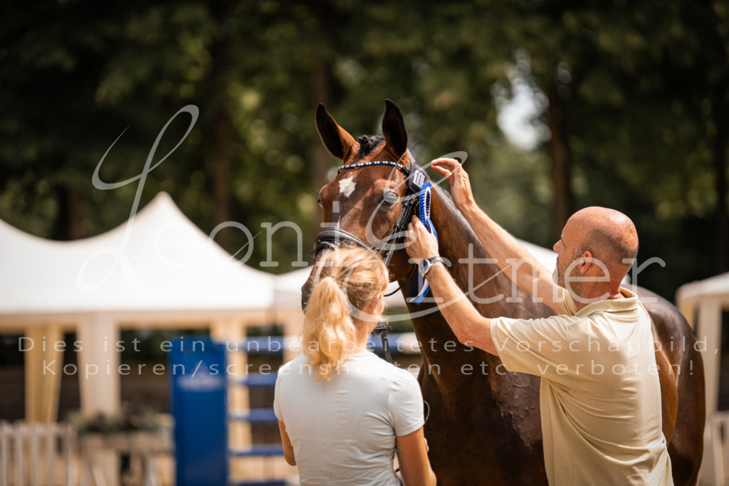 2. Fr00216 | Leoni Ertmer Photography - Realisiert mit Pictrs.com