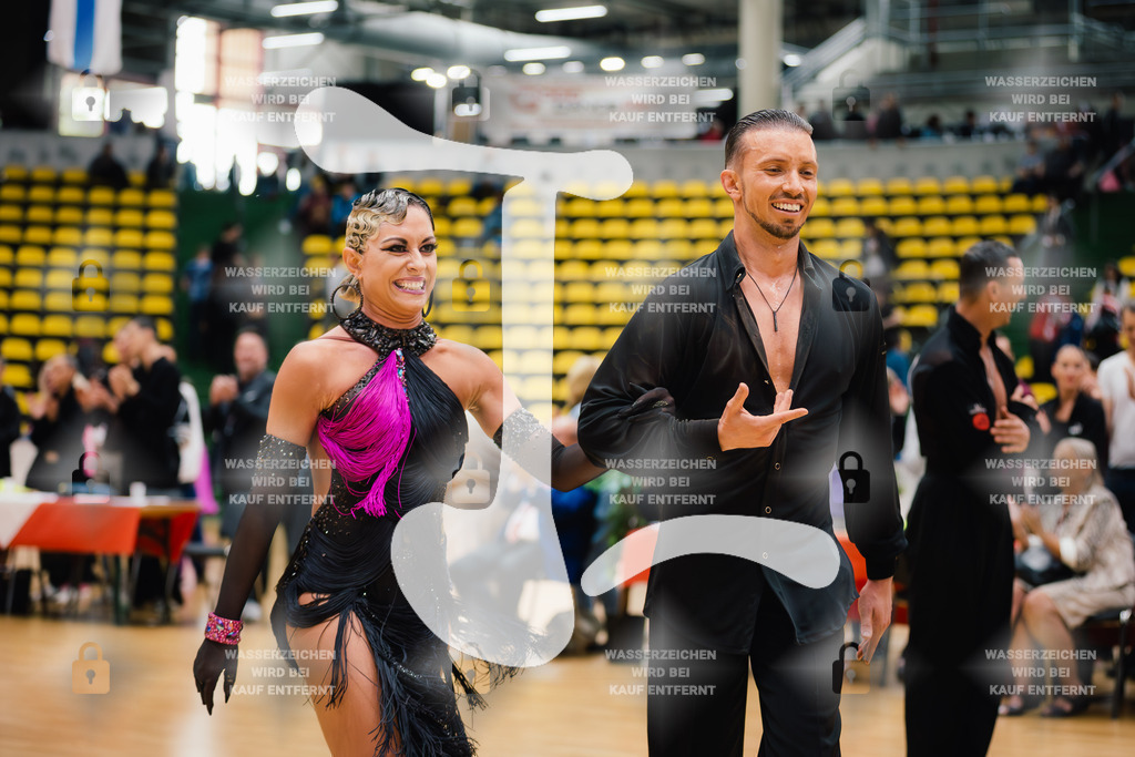 Hessen Tanzt WDSF International Open Latin 5th (29) Vinzenz Dörlitz _ Albena Daskalova (TD TSC Düsseldorf Rot-Weiß)-2025-05-18-5437 | Webshop for digital downloads and prints of dance sport, event & show photographer Julian Link - Realisiert mit Pictrs.com