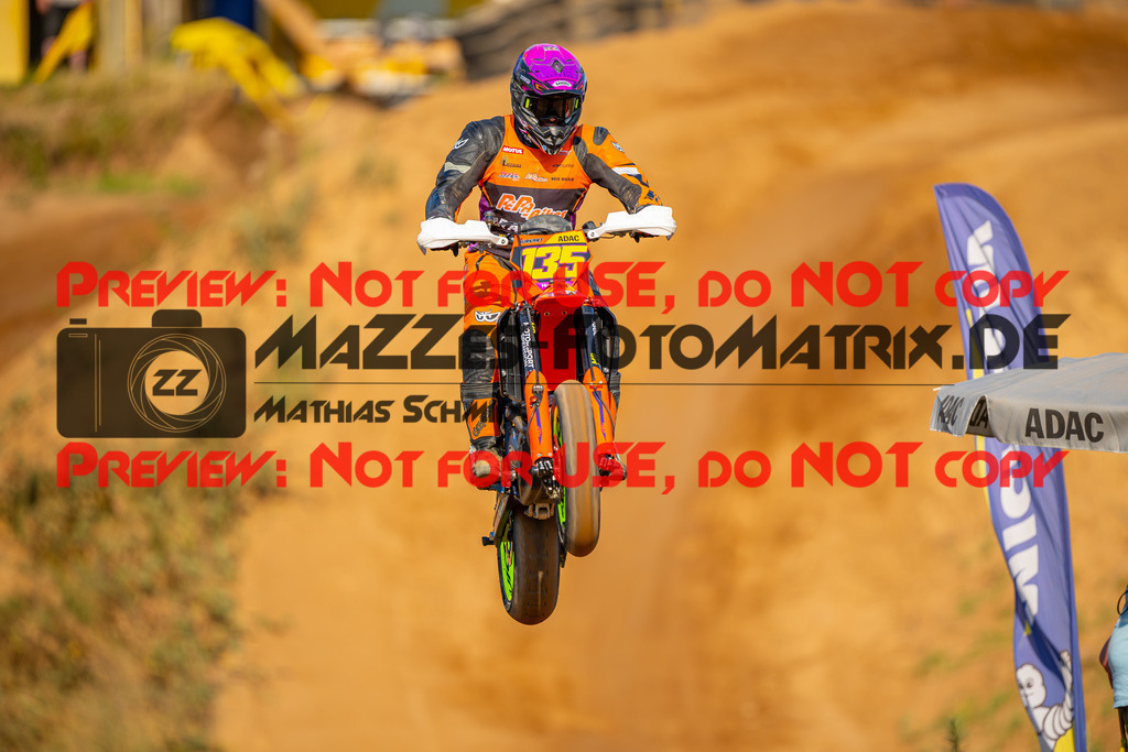 MaZZes-Fotomatrix-20260815-601944 | S2