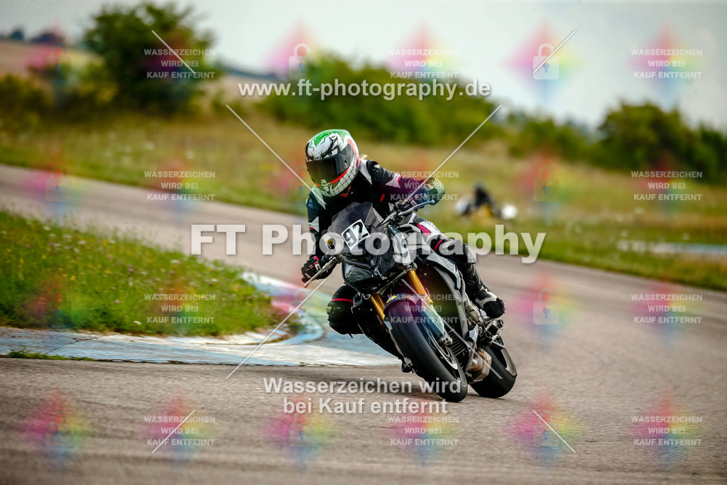 Chambley Juli-2214 | Hier findet Ihr Bilder von Touristenfahrten auf der Nürburgring Nordschleife oder von anderen Veranstaltungen die ich besucht habe. Viel Spass beim Durch Schauen 