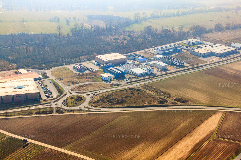 Luftbild: Gewerbepark West aus Norden in Herxheim bei Landau im Bundesland Rheinland-Pfalz in Deutschland. Foto: IMG_37724.jpg vom 05.03.2011 durch Werner Riehm/FLY-FOTO.de