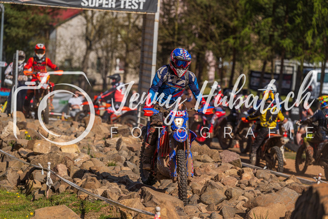 JHF.ECHT.4h.Samstag446 | jennyhubatsch-endurofotografie