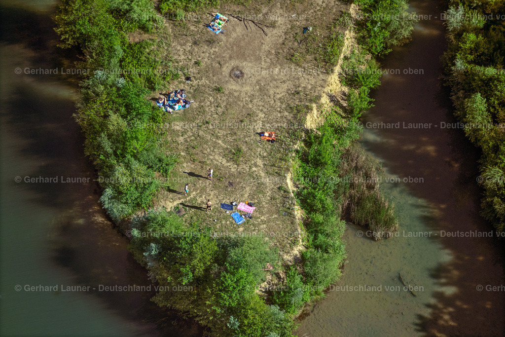 4033999 | OPFINGEN 30.06.2020 Uferbereiche der See- Insel im Opfinger See in Opfingen im Bundesland Baden-Württemberg, Deutschland. // Lake Island in Opfinger See in Opfingen in the state Baden-Wuerttemberg, Germany. Foto: Gerhard Launer