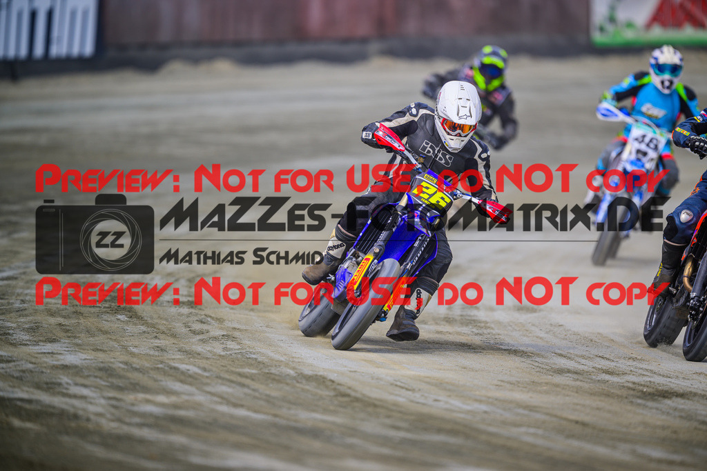 MaZZes_Fotomatrix_20250503_6007705_2671-2 | UE40