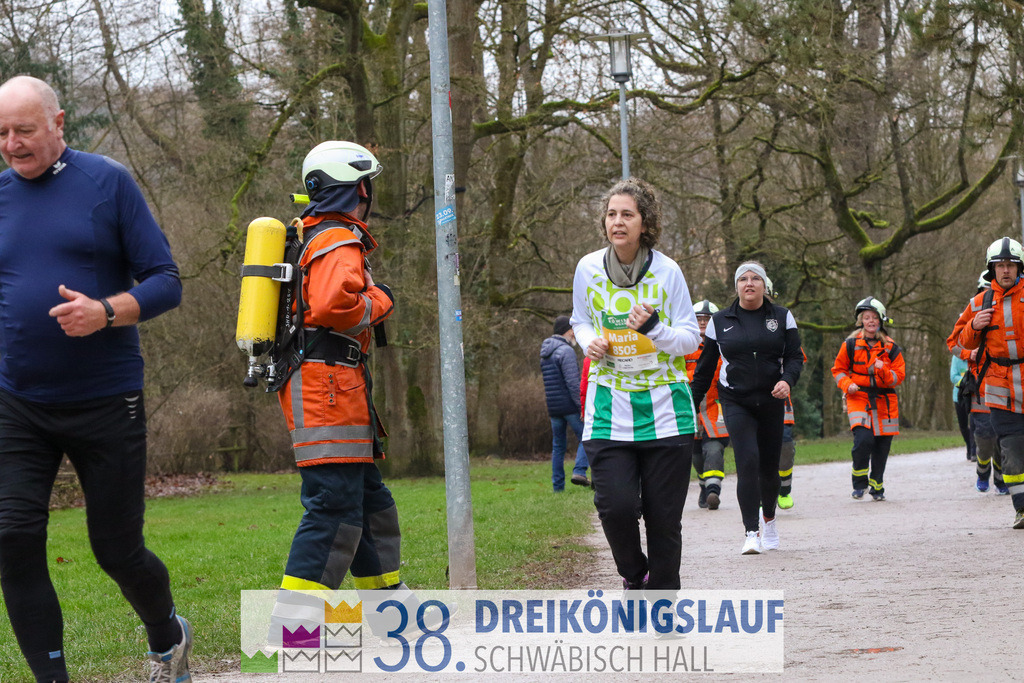 5km Roewisch Wohnbau Cup | 3 Koenigslauf 2024 5km Roewisch Wohnbau Cup - Realisiert mit Pictrs.com