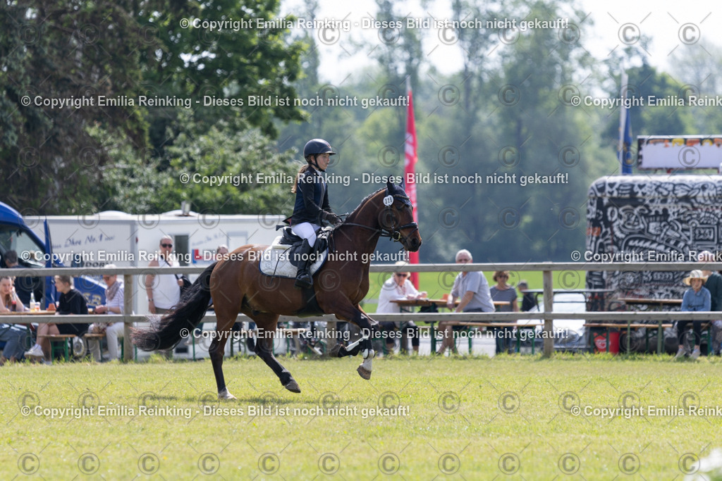 CL5A1684 | Emilia Reinking Fotografie - Realisiert mit Pictrs.com