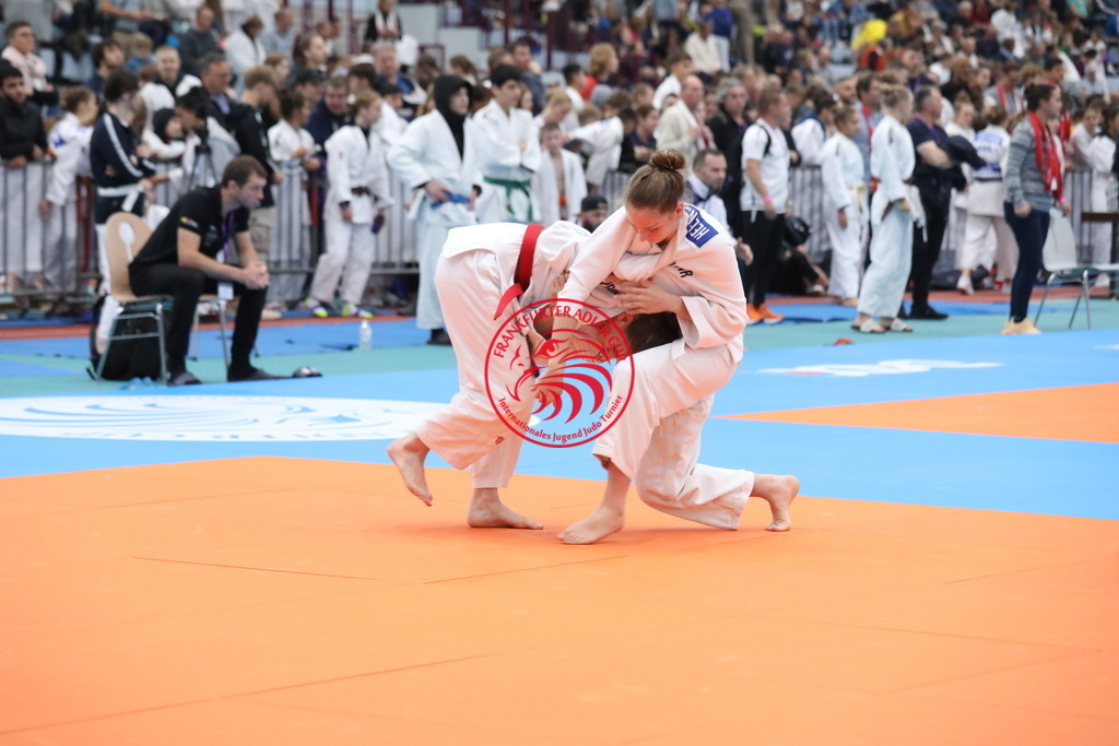 1J7A3290 | Fotos vom Adler Cup - Pictures from Adler Cup

Hier findet Ihr alle Eindrücke und großen Momente der Adler Cup Wochenenden. Here you will find all impressions and great moments of the Adler Cup weekends. - Realisiert mit Pictrs.com