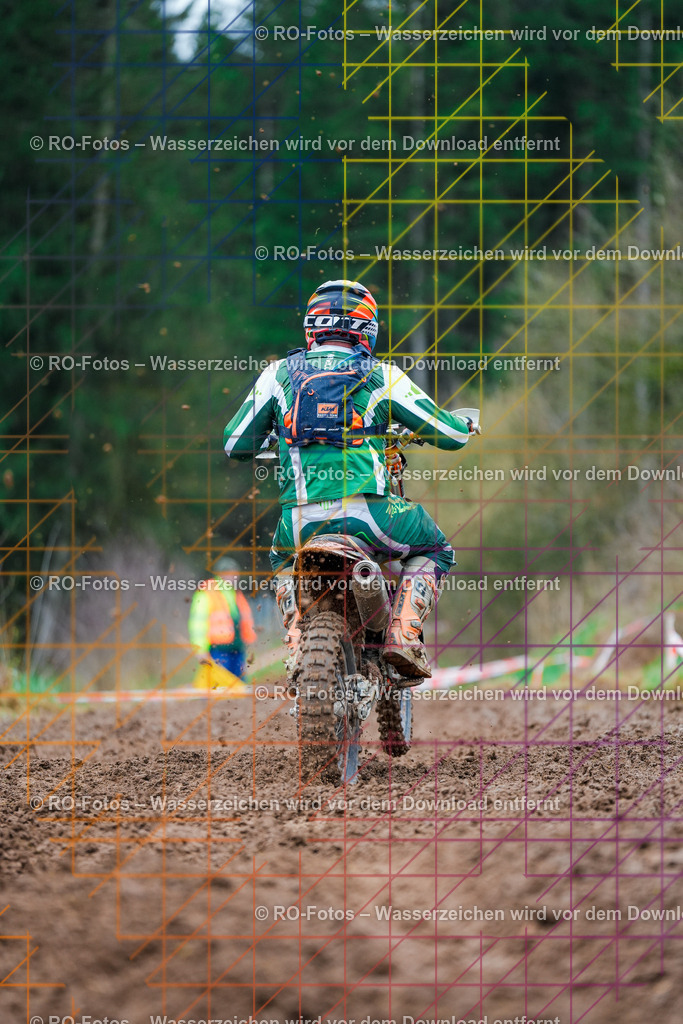 4 Lauf Mernes-313 | Sportfotografie von RO-Fotos: Motorsport, Motocross, Enduro, Laufveranstaltungen und Triathlon. Professionelle Fotos von Sportlern und Events. - Realisiert mit Pictrs.com