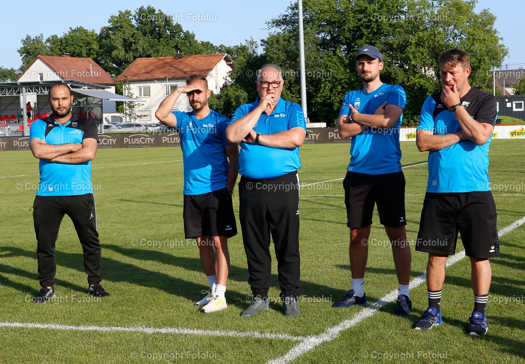 A_LUI_14062025_02 | MEISTERFEIER ASKOE OEDT 1B 2025 IM BILD: TRAINERTEAM UM HERBERT PANHOLZER  (ASKOEOEDT) FOTO:FOTOLUI