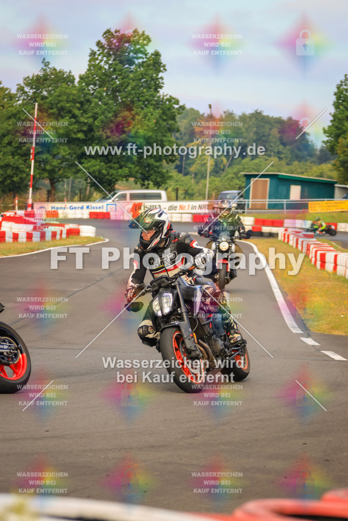 _DSK2153 | Hier findet Ihr Bilder von Touristenfahrten auf der Nürburgring Nordschleife oder von anderen Veranstaltungen die ich besucht habe. Viel Spass beim Durch Schauen 