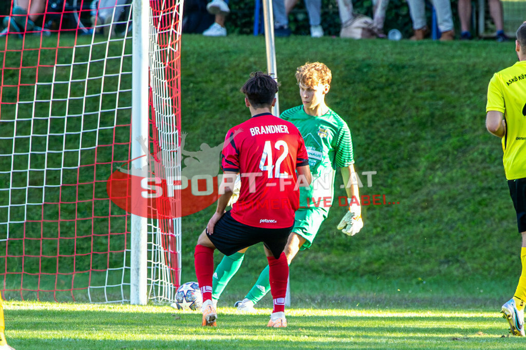 Kärntner Liga | Kärntner Liga ATUS Ferlach - ASKÖ Köttmannsdorf am 02.09.2023 in Ferlach
(Sportplatz), Austria, (Photo by Ernst Krawagner sport-fan.at) - Realisiert mit Pictrs.com