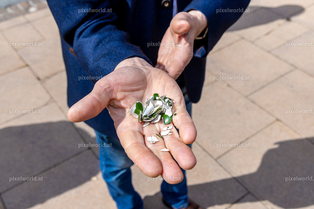 Eierpecken am Hauptplatz | Bildershop von pixelworld.at - Realisiert mit Pictrs.com