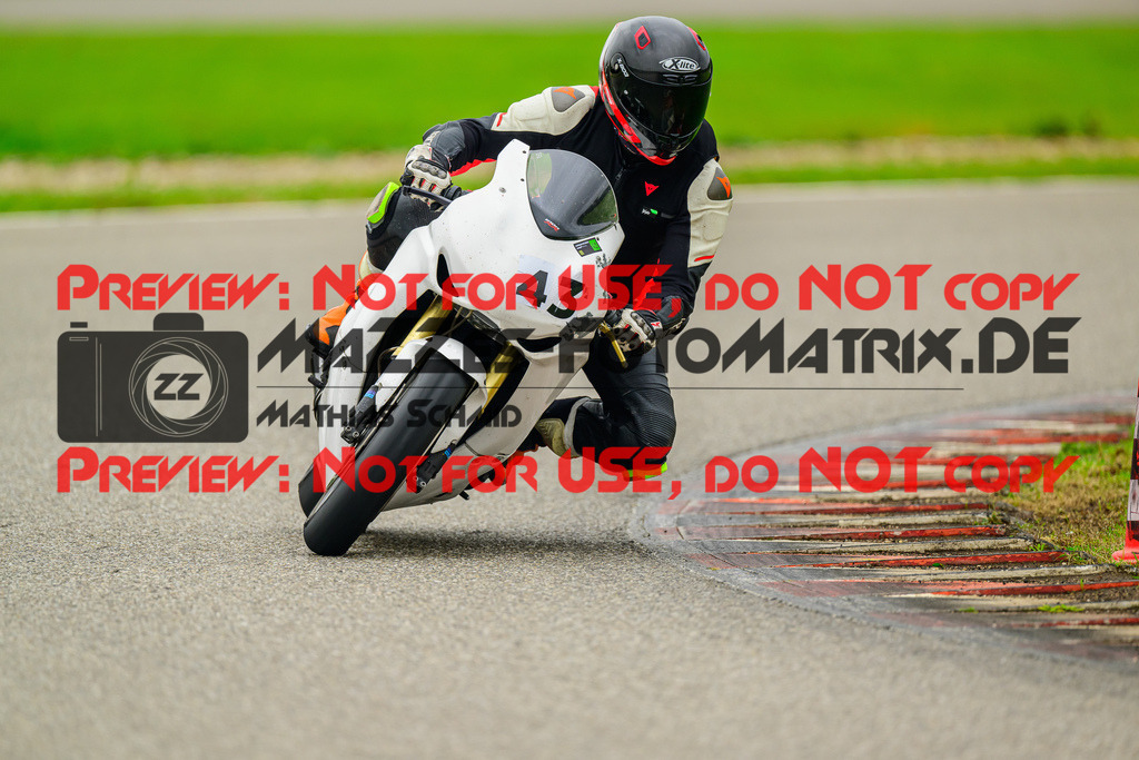 MaZZes_Fotomatrix_20241003_6007705_1202 | GRUEN