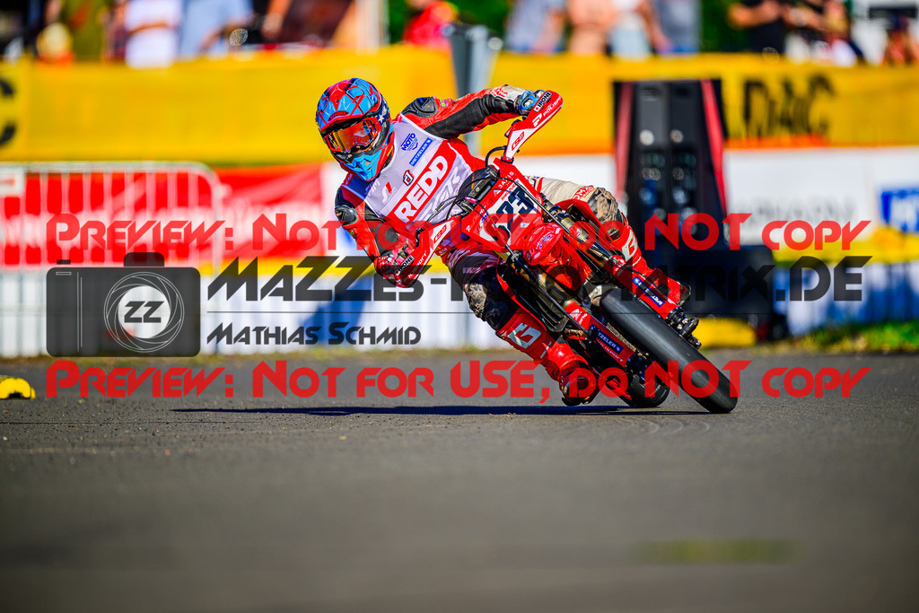 MaZZes_FotoMatrix_240816_6007705_2-72 | S1