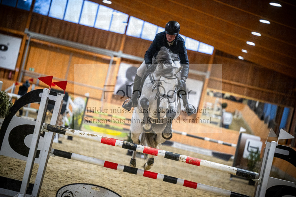 DOS_2794 | Entdecke hochwertige Reitturnierfotos von Foto Oger. Professionell, emotional und authentisch – jetzt Lieblingsmomente im Shop bestellen.Deutschlandweite Turnierfotografie. - Realisiert mit Pictrs.com