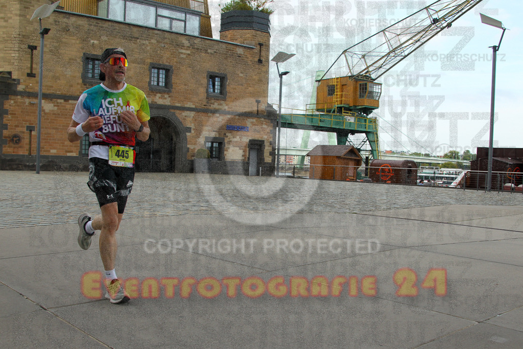250920_1519_EV4_8433 | Sportfotografie im Rhein-Sieg Kreis, Köln, Bonn, NRW, Rheinland Pfalz, Hessen, etc. Unser Tätigkeitsfeld umfasst den Laufsport vom Volkslauf über den Marathon, Duathlon, Triathon bis zum Ultralauf wie Kölnpfad Ultra oder Schindertrail.