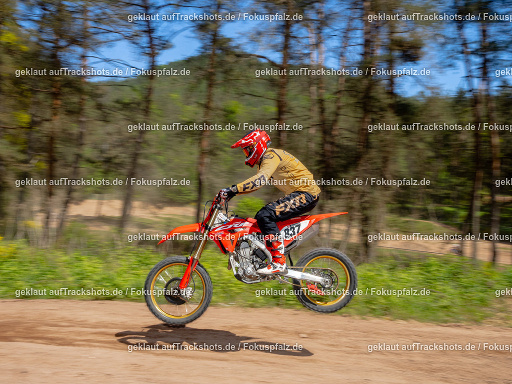 Fischbach-114 | Trackshots.de / Fokuspfalz.de - Realisiert mit Pictrs.com