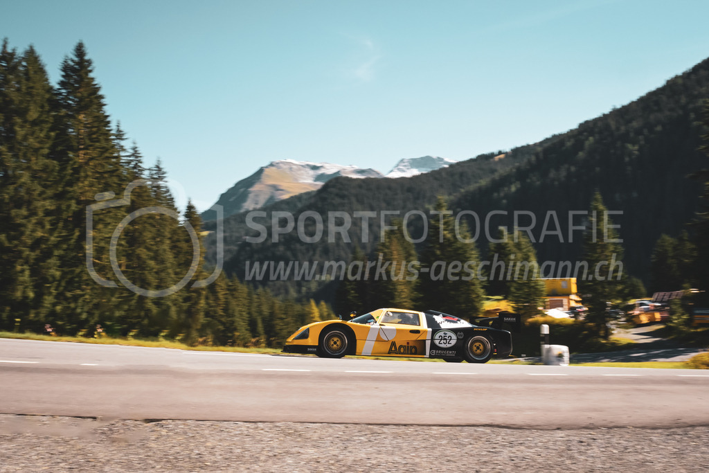 21. Arosa ClassicCar 2025 - 6. =September= 2025 | Bruno Gentilesca aus Wettingen (SUI) in einem Saker GT aus dem Jahre 1994 mit Startnummer 252 am Arosa ClassicCar 2025 in der Kategorie Classic Trophy..@arosaclassiccar, @arosa.official, #arosaclassiccar, #arosa, #76curves, #classiccarBild: Sportfotografie Markus Aeschimann | www.markus-aeschimann.ch - Realisiert mit Pictrs.com