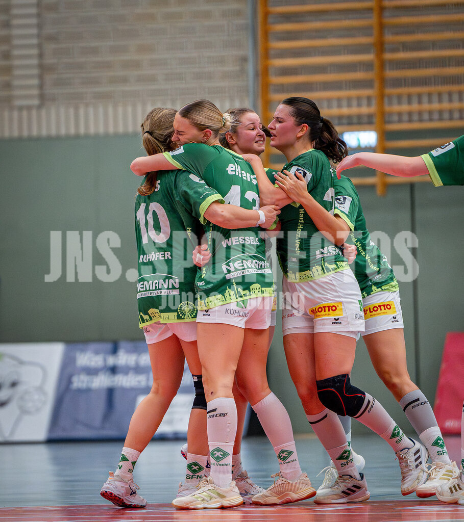 Handball I Frauen I Saison 2025-2026 I 3. Liga Staffel Nord I 10. Spieltag I SC SFN Vechta - HSG Blomberg-Lippe II I 0872 | jns.sportfotos - Realisiert mit Pictrs.com
