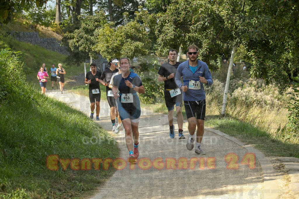 250824_1448_EX1_7621 | Sportfotografie im Rhein-Sieg Kreis, Köln, Bonn, NRW, Rheinland Pfalz, Hessen, etc. Unser Tätigkeitsfeld umfasst den Laufsport vom Volkslauf über den Marathon, Duathlon, Triathon bis zum Ultralauf wie Kölnpfad Ultra oder Schindertrail.