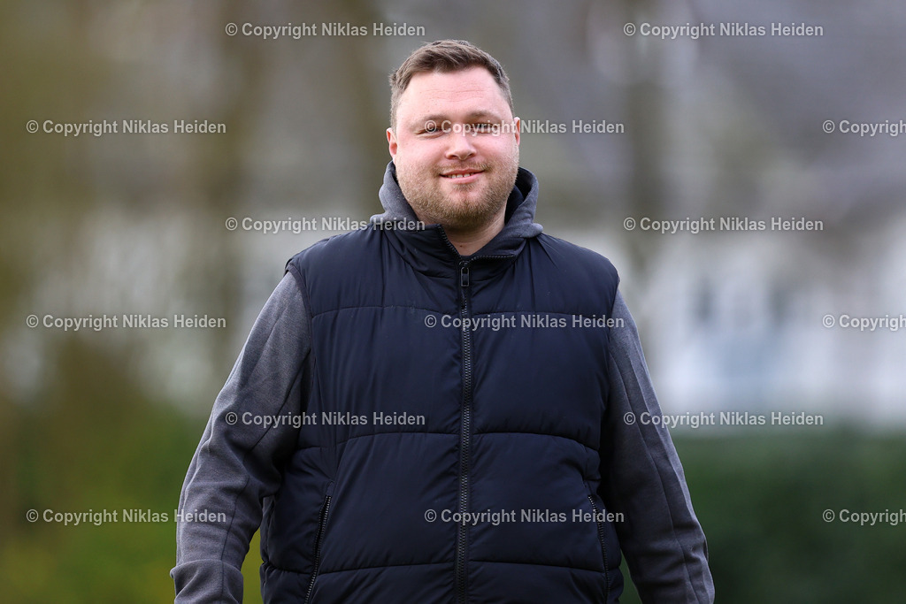 NH_TSVSasel_FCSuederelbe_OberligaHamburg_03042026 | Jan Ramelow (Trainer , TSV Sasel)Fußball I Herren I Gamesright Oberliga Hamburg I Saison 2025-2026  I 18. Spieltag I TSV Sasel - FC Süderelbe I 03.04.2026 I Sportplatz Parkweg