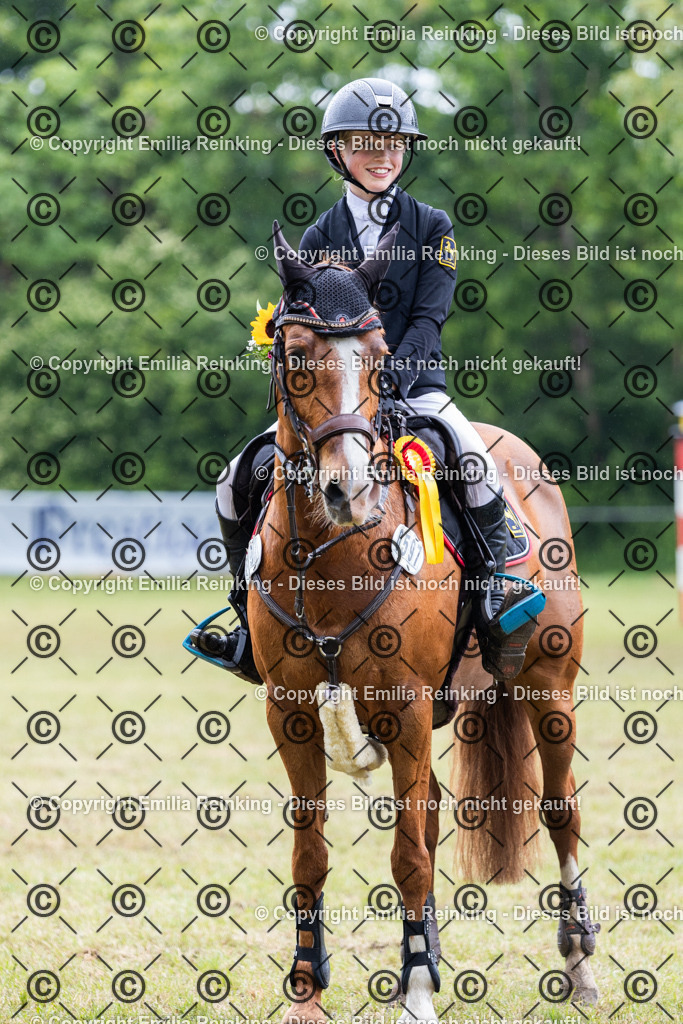 CL5A9120 | Emilia Reinking Fotografie - Realisiert mit Pictrs.com